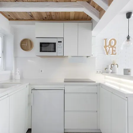 Apartment White Summer In Benalmadena