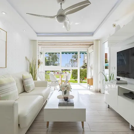 White Summer In Appartement