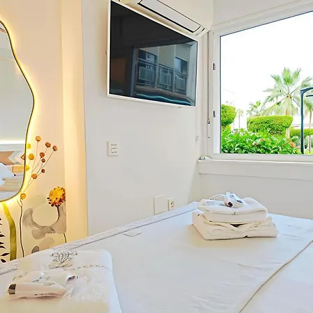 White Summer Benalmadena